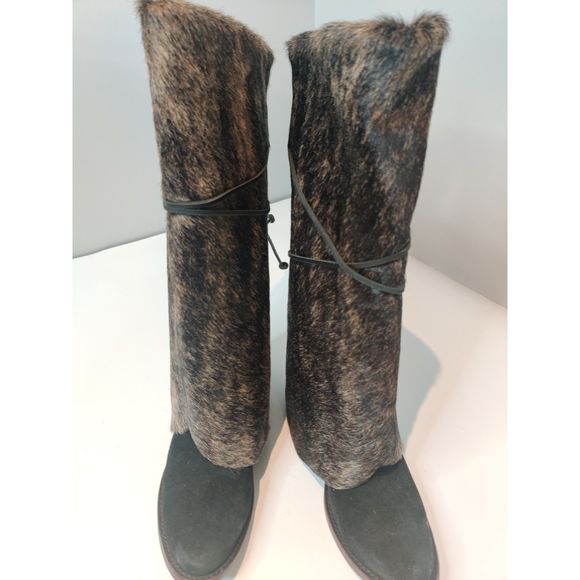 BNWOT Hair on Hide Boot Rugs Black and White - Picture 3 of 10